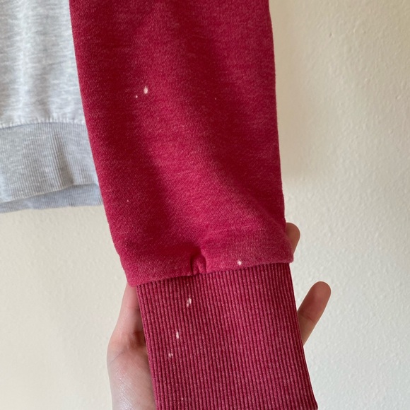 Woman’s cowl neck sweatshirt - Picture 3 of 4